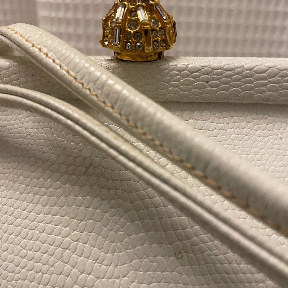 Handbag - Picture 5 of 5